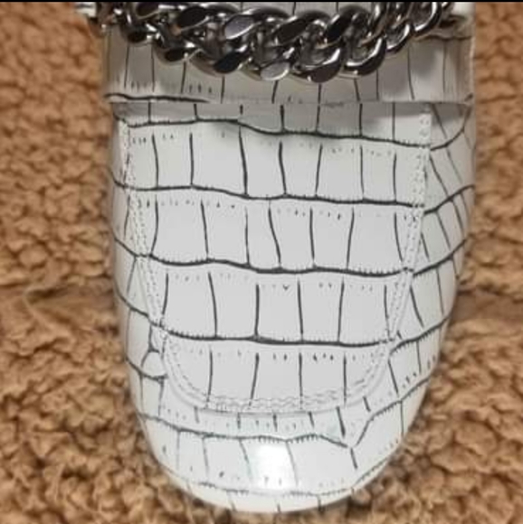 Marc Fisher LTD Hanne Croc Embossed Heel - Picture 5 of 5